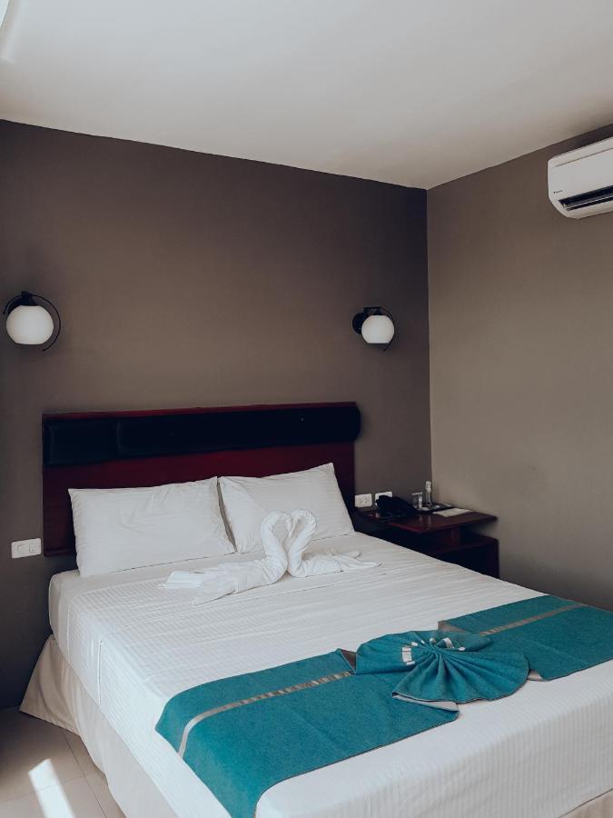 Dosi Hotel Ph 탈리세이 외부 사진