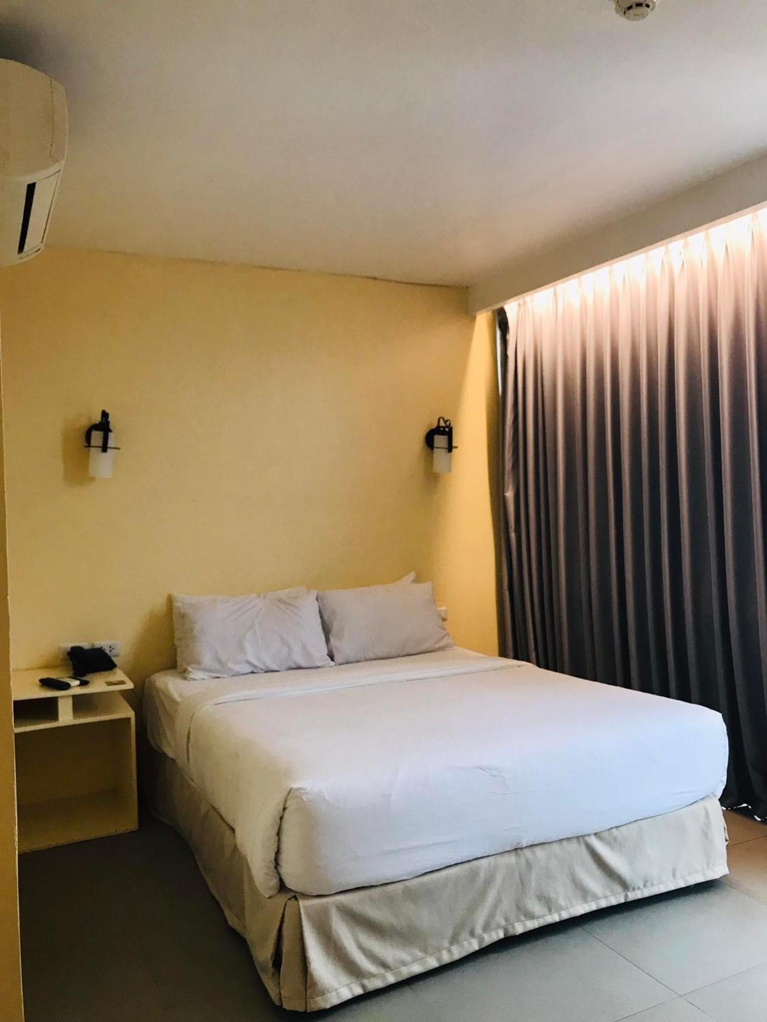 Dosi Hotel Ph 탈리세이 외부 사진
